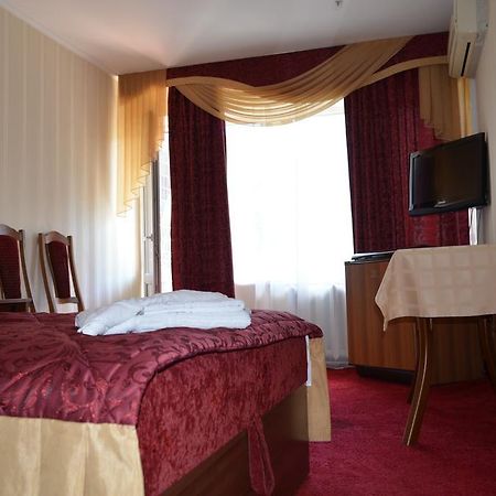 Hotel Cooperator Киев Экстерьер фото