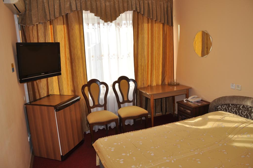 Hotel Cooperator Киев Экстерьер фото