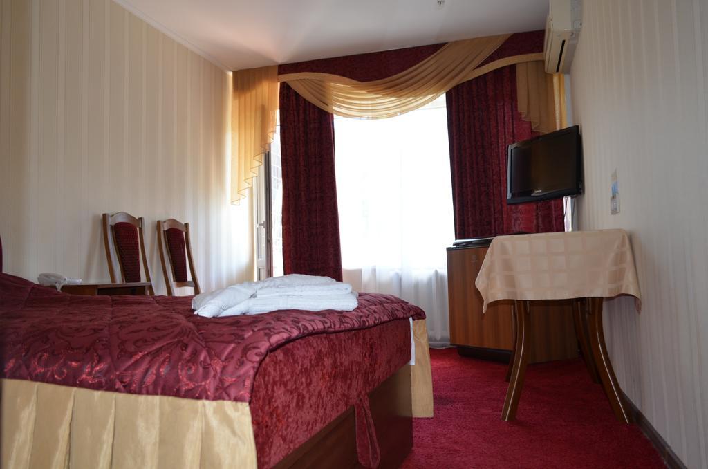 Hotel Cooperator Киев Экстерьер фото