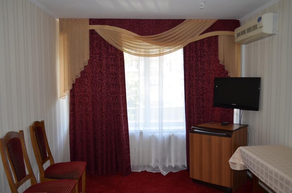 Hotel Cooperator Киев Экстерьер фото